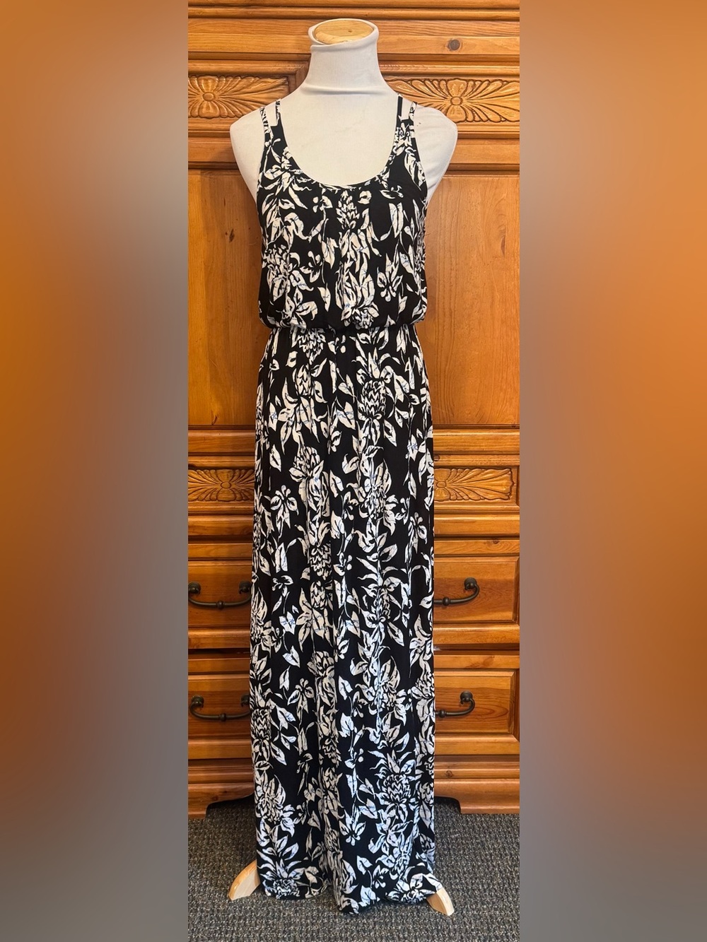 LOFT Black & White Floral Maxi Dress-Skirt